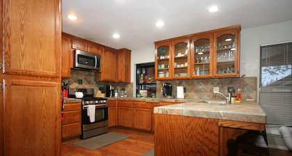 Spectacular home in Bass Lake, Ca-A Mountain lake community near Yosemite