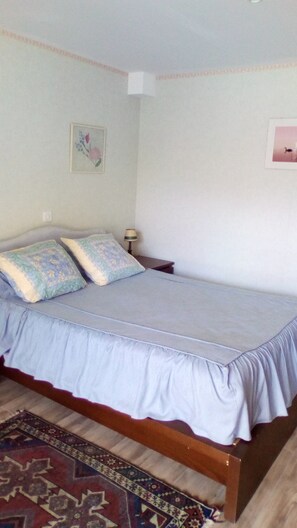 2 Schlafzimmer, Bügeleisen/Bügelbrett, WLAN, Bettwäsche