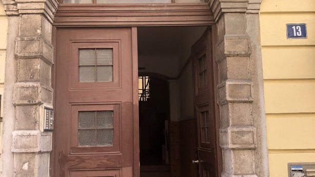 Front of property - Sir John's Apartments (Rijeka)