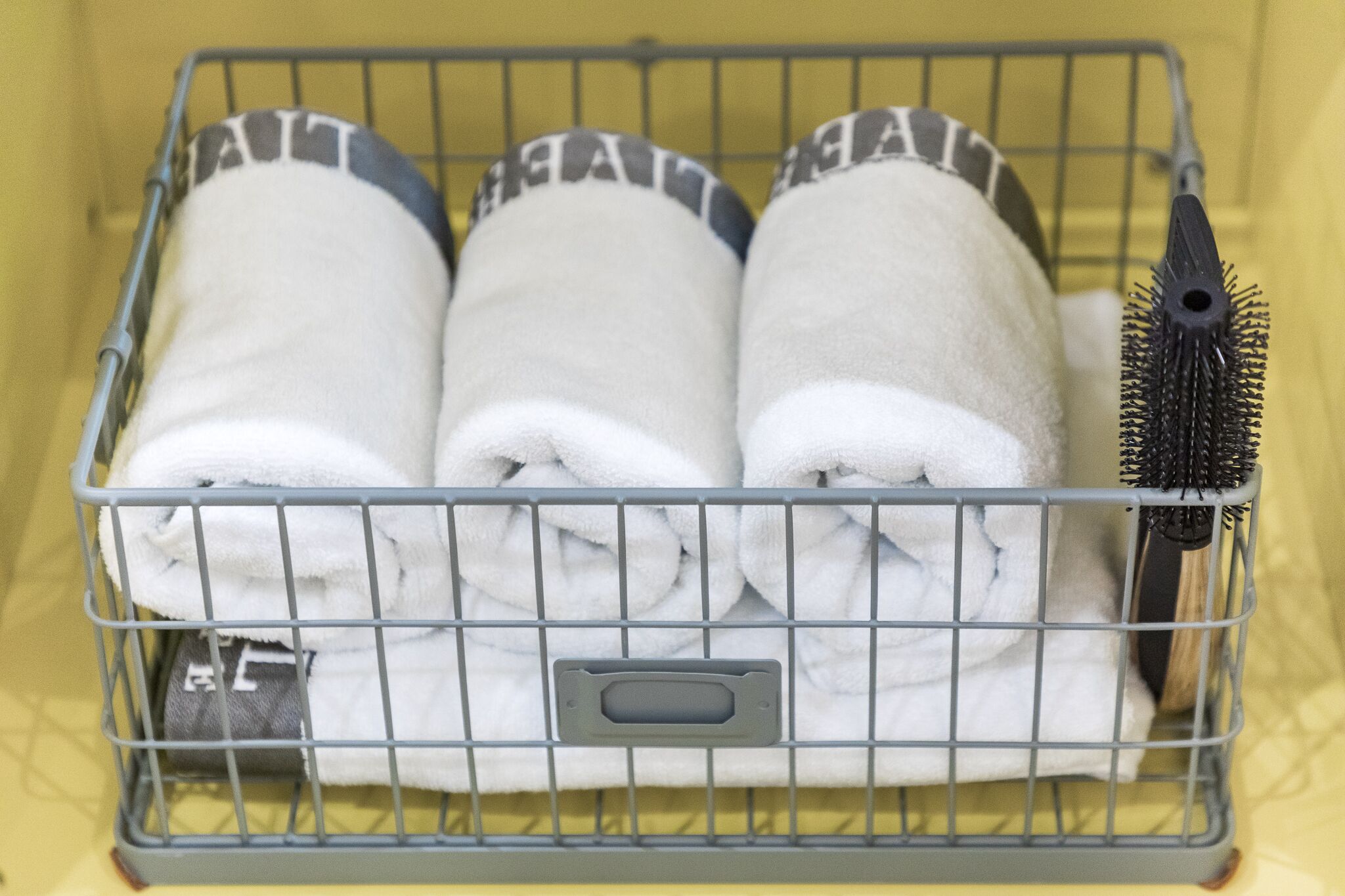 1 bedroom, premium bedding, desk, blackout curtains