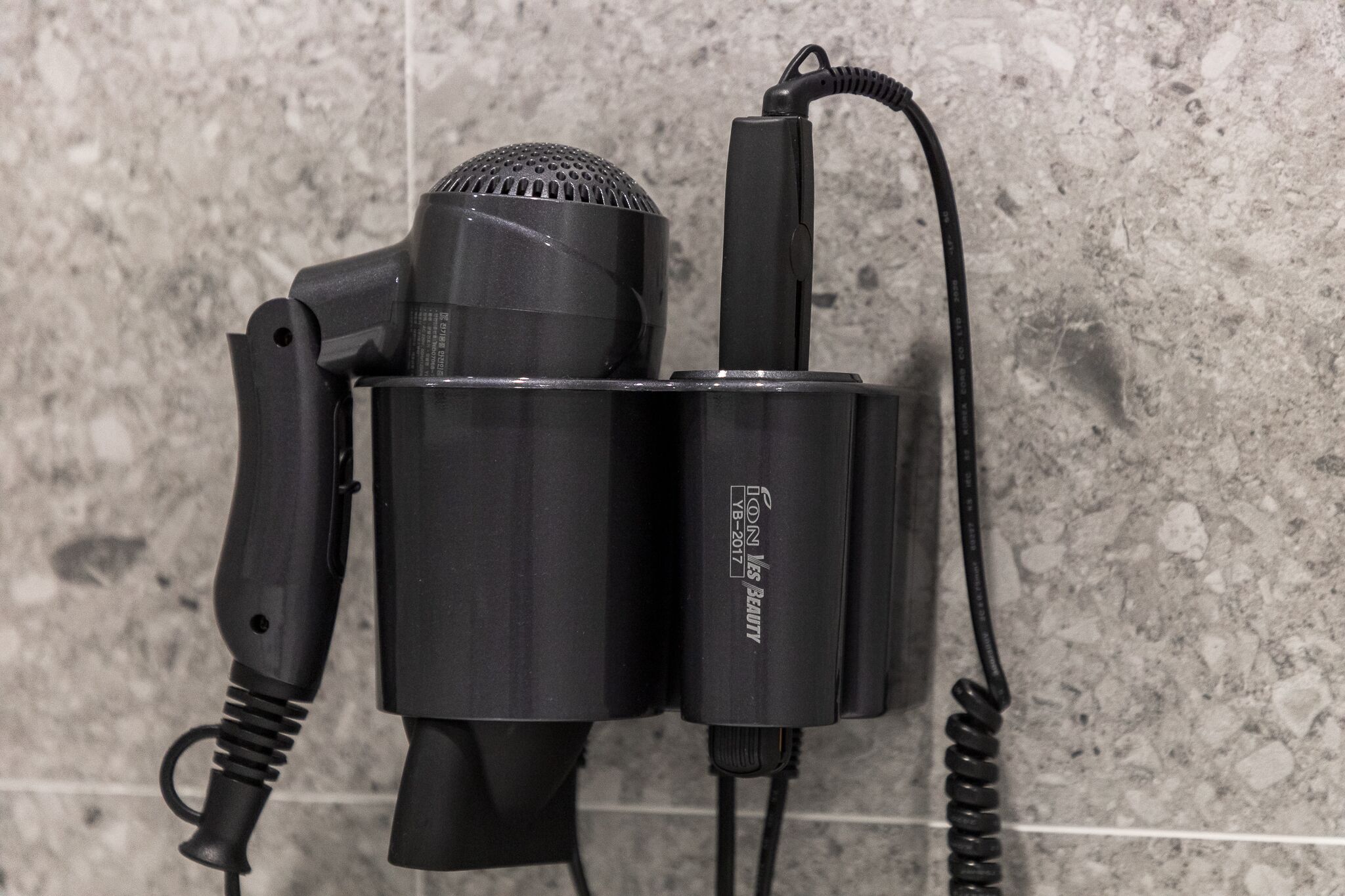 1 bedroom, premium bedding, desk, blackout curtains