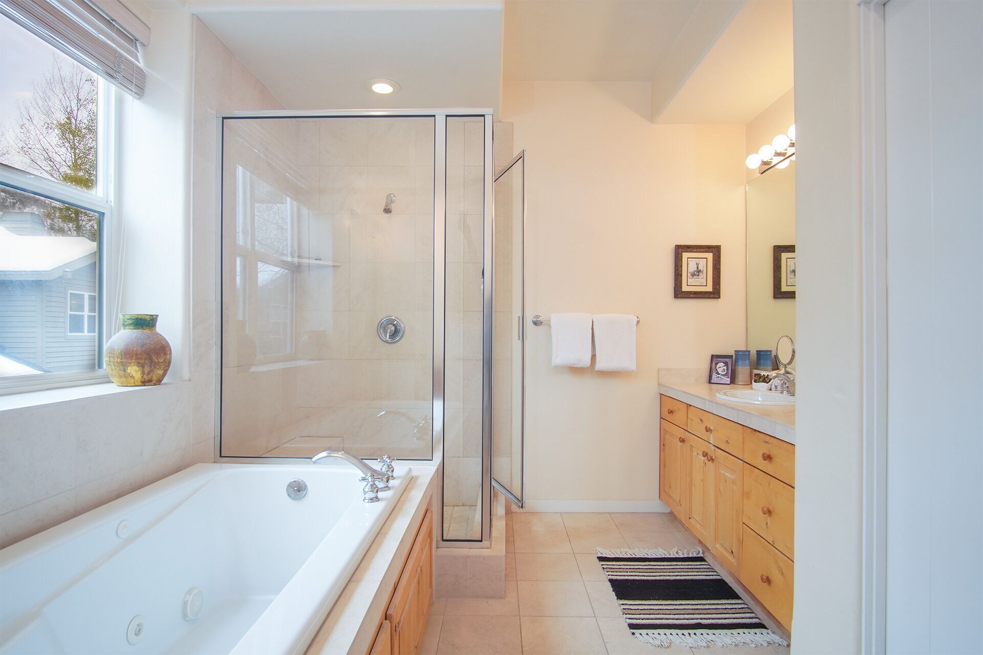 Bathtub, hair dryer, towels