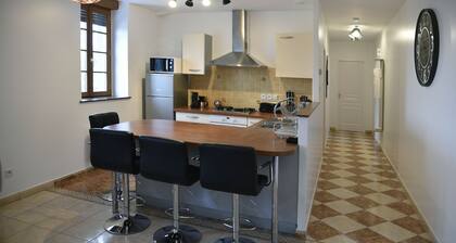 feet in the water head in the clouds (150 meters from the thermal baths)