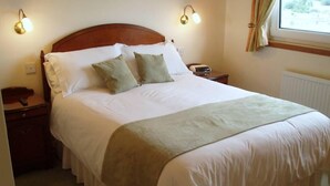 Iron/ironing board (on request), free WiFi, individually decorated - Woodlands Bed & Breakfast (Portree)