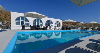 Thirassia Paradise Suites