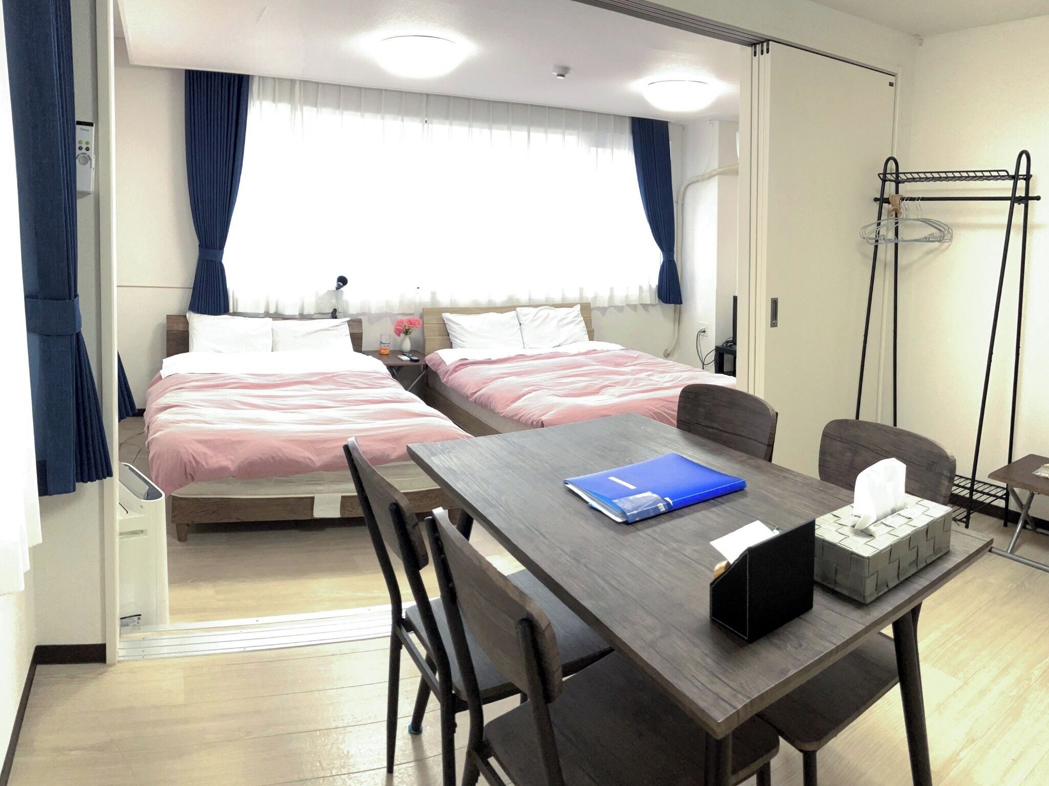 1 Schlafzimmer, Verdunkelungsvorhänge, schallisolierte Zimmer