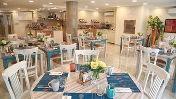 Daily buffet breakfast (EUR 20 per person)