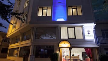 Front of property – evening/night