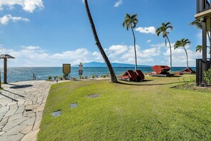 Property grounds - KS 936 Kaanapali Penthouse Studio with AC and Pool (Napali)