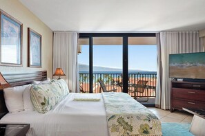Iron/ironing board, free WiFi, bed sheets - KS 936 Kaanapali Penthouse Studio with AC and Pool (Napali)