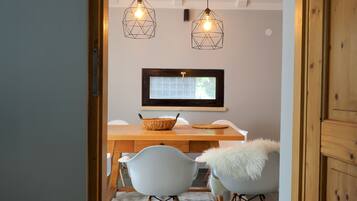 Maison Familiale | Restauration dans la chambre