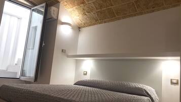 Standard Double Room | In-room safe, blackout drapes, iron/ironing board, free WiFi