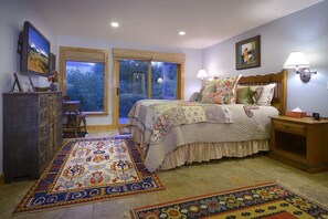 3 bedrooms, internet, bed sheets