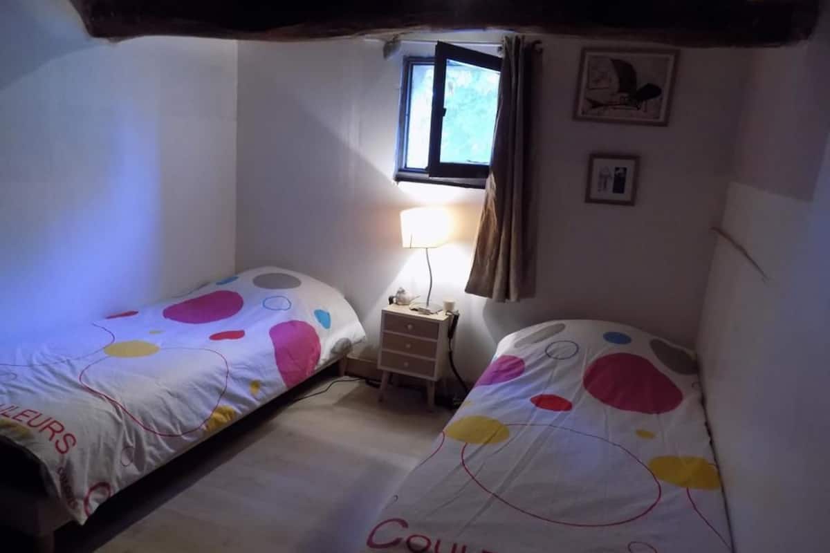 Quadruple Room, Multiple Beds, Non Smoking | Soundproofing, iron/ironing board, cribs (free), rollaway beds (free)