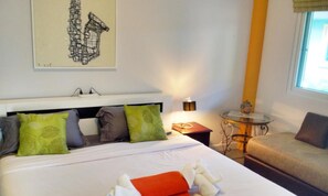 客房內保險箱、遮光布/窗簾、免費無線上網