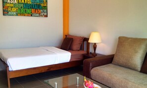 Zimmersafe, Verdunkelungsvorhänge, kostenloses WLAN