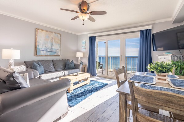 TV, DVD player - The Summit 1BR 1.5BA Beautiful unit with great views! (Panama City Beach)
