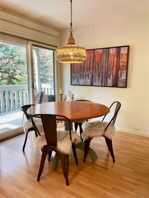 Dining - SV121 - Walk to Lifts & Town - Hot Tub & Pool (Ketchum)