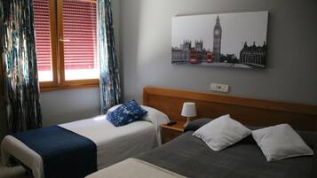 Double Room | Premium bedding, down comforters, iron/ironing board, free WiFi
