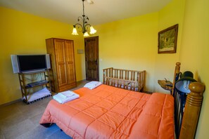 Individuelt dekorert, individuelt innredet og skrivebord for bærbar PC