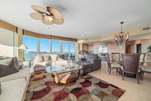 Smart TV - MILLION DOLLAR VIEW @CARIBE, WATER VIEWS ALL AROUND, TONS OF FAMILY AMENITIES (Orange Beach)