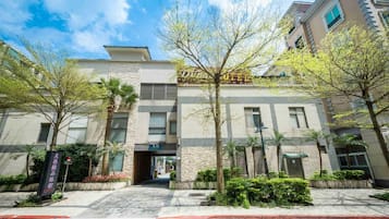 Entrada al alojamiento