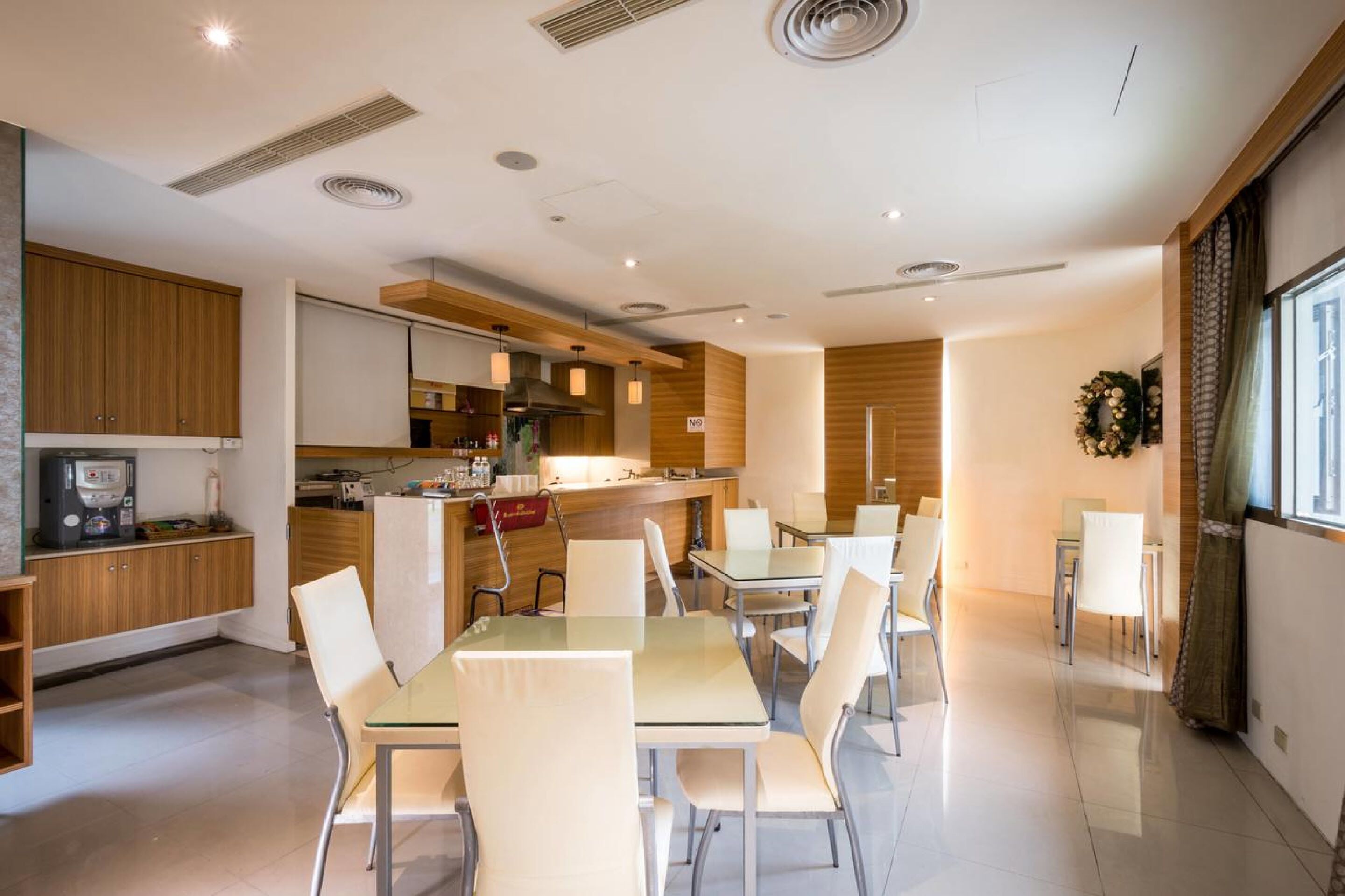 รวมอาหารเช้าแบบท้องถิ่น ทุกวัน