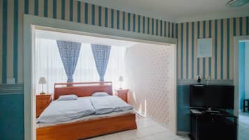 Double Room | Rollaway beds, free WiFi