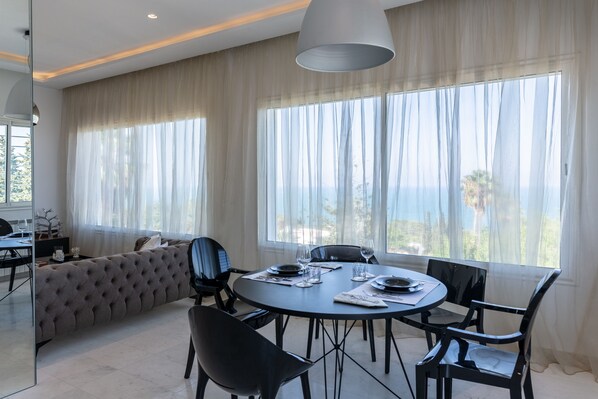 Apartment, 1 Bedroom, Non Smoking | Living room | 56-inch flat-screen TV with satellite channels, TV, Netflix - The Allegro House (Tunis)