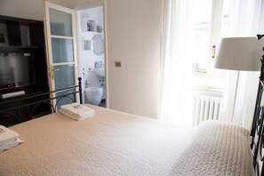 Apartment, 1 Bedroom | 1 bedroom, free WiFi - Disciplini (Milan)