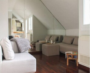 Living area - Alberti (Milan)