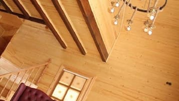 Bungalow | Wohnzimmer | LCD-Fernseher, Kamin