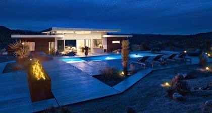 SkyHouse Joshua Tree: Private Villa with Pool/Spa
