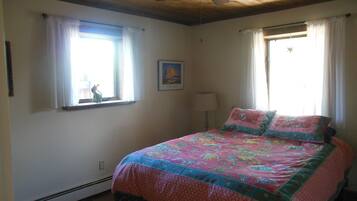 3 Schlafzimmer, Bügeleisen/Bügelbrett, kostenloses WLAN, Bettwäsche
