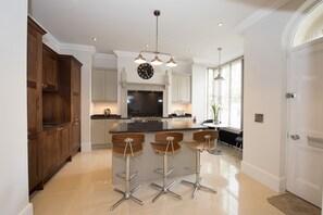 Interior detail - Carlingford (Harrogate)