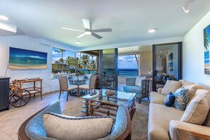 Télévision, lecteur de DVD, chaîne hi-fi