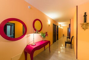 Hallway - Albergue Vía Láctea - Hostel (Arzua)