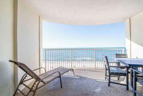 Gulf Front ~ 1BR/2BA + BUNKS ~ 9th Floor ~ Keyless Entry ~ GulfShoresByOwner