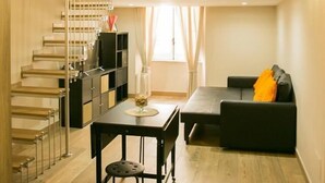 Family Quadruple Room, City View | In-room safe, blackout drapes, iron/ironing board (on request) - Casa Cairoli (Naples)
