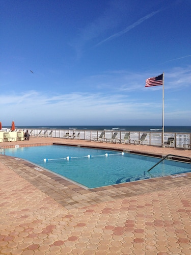 Amazing View-Oceanfront-Heated Pool-Car Free Beach-Crib-Extras!