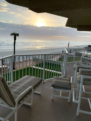 Property grounds - Amazing View-Oceanfront-Heated Pool-Car Free Beach-Crib-Many Extras! (Daytona Beach Shores)