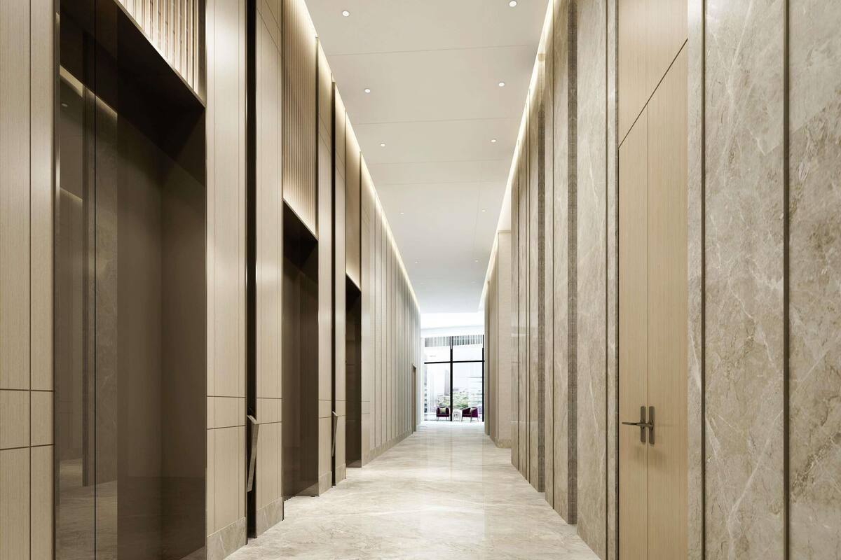 Deluxe Suite, 1 King Bed (Duplex) | Minibar, in-room safe, desk, blackout drapes