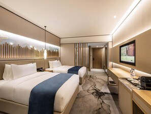 Executive Room, 2 Twin Beds | Minibar, in-room safe, desk, blackout drapes