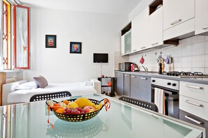 Apartment, 1 Bedroom | In-room dining - Cenisio 54 (Milan)