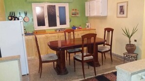 Standard Apartment, Marina View | Private kitchen - Appart Medina Port (Tangier)