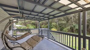 Property grounds - Pet-friendly Beach House @ Kianga (KIANGA)