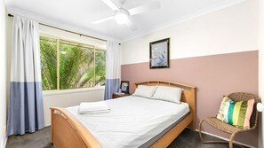 4 chambres, fer et planche à repasser, Wi-Fi