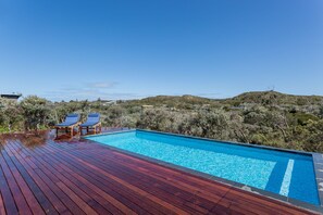 A heated pool - JOHN BERTRAM HEATED INFINITY POOL & KIDS HOLIDAY RETREAT, SORRENTO (Sorrento)