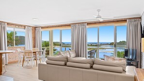 TV, DVD player, books - Grand Pacific 1 Unit 1 - Ground Floor (NAROOMA)