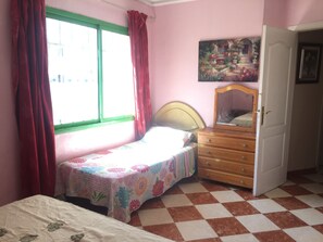 Appartement familial | Accès au Wi-Fi (inclus), literie fournie